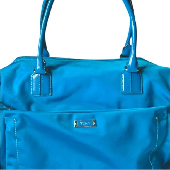 Tumi Voyager Canvas and Leather Duffel Bag Carry On in Sky Blue - Picture 4 of 7